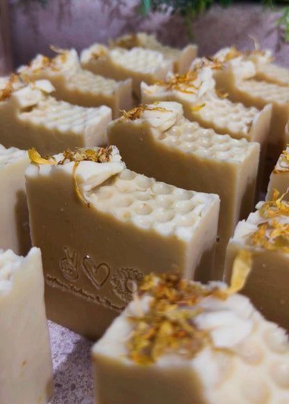 Calendula Tea Tallow Calendula Goat Milk & Honey Soap Bar (unscented)
